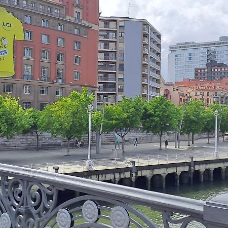 Apartamento En El Centro Con Garaje Directo. Бильбао Экстерьер фото
