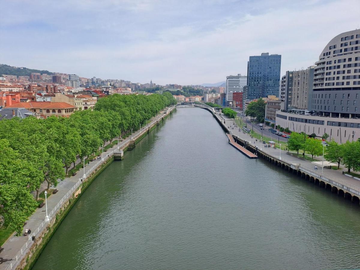Apartamento En El Centro Con Garaje Directo. Бильбао Экстерьер фото